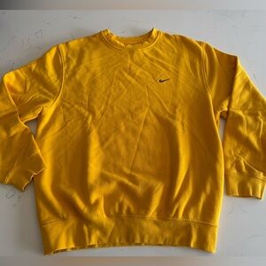 Nike vintage unisex Bright Yellow Crewneck Sweater size M